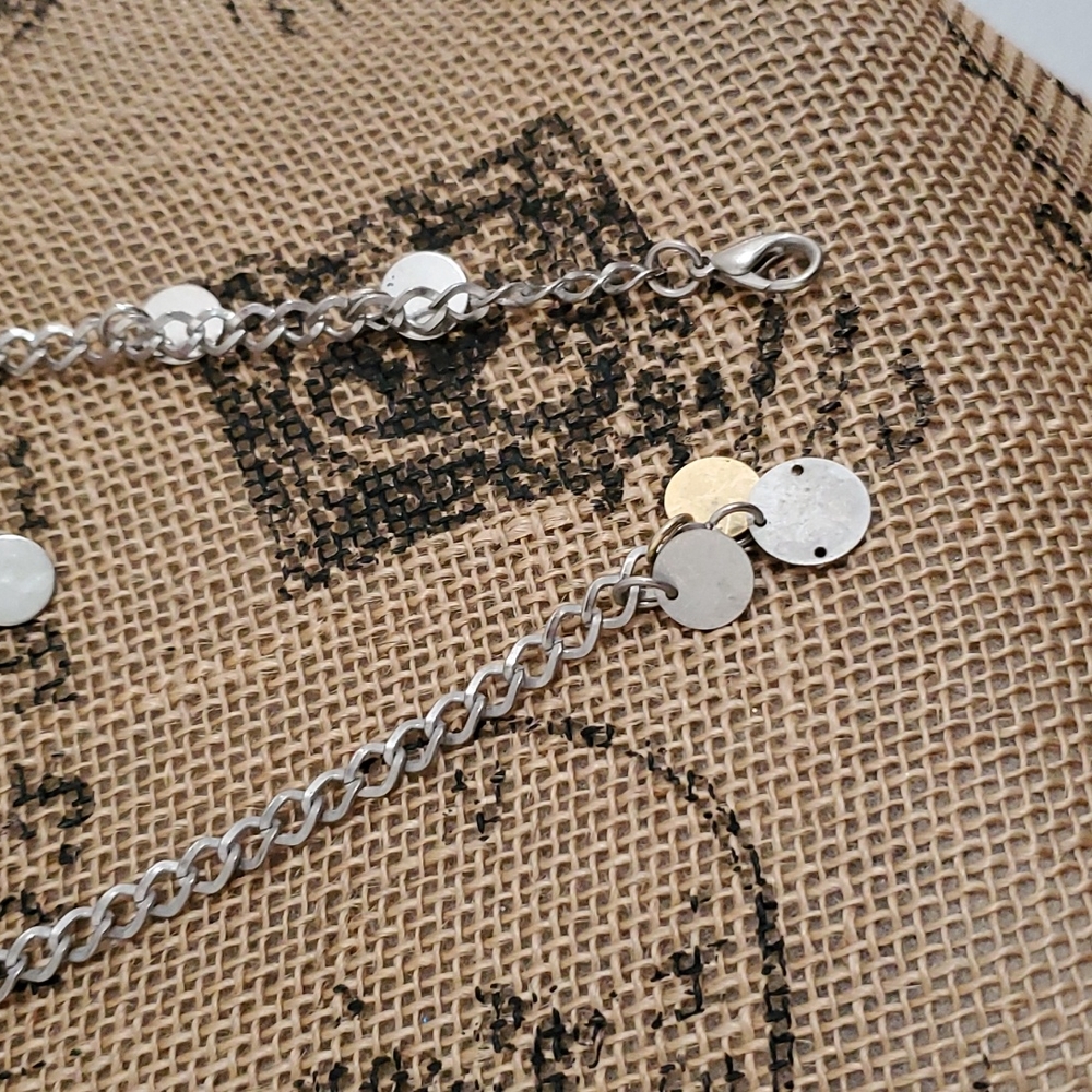 VINTAGE Silver tone chain with circular gold & silver disks lobster clasp belt - Picture 6 of 7